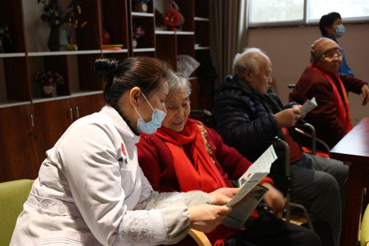民健老年人医保卡过期怎么更换？这份超详细攻略让你少跑冤枉路